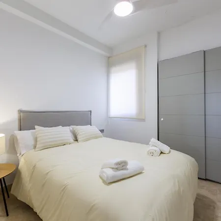 Almeriasuite Luxury Terrace & Pool Apartment *