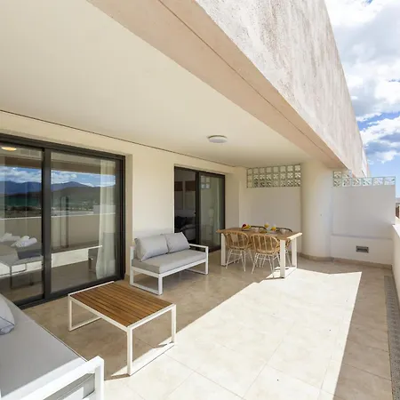Almeriasuite Luxury Terrace & Pool Apartment *